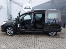 Dacia Dokker pilnas