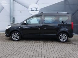 Dacia Dokker pilnas