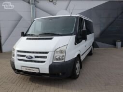 Ford Transit pilnas