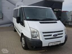 Ford Transit pilnas