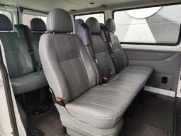 Ford Transit pilnas