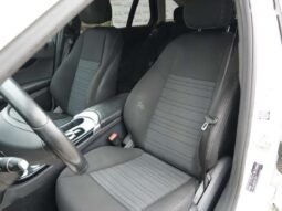 Mercedes-Benz C 180 pilnas