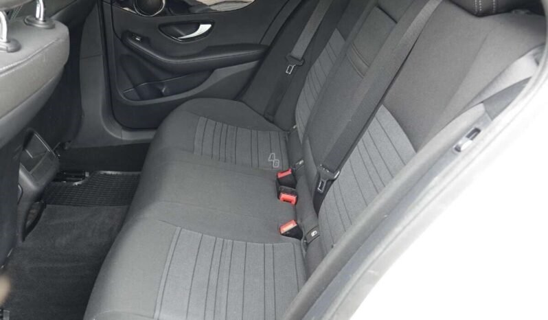 Mercedes-Benz C 180 pilnas