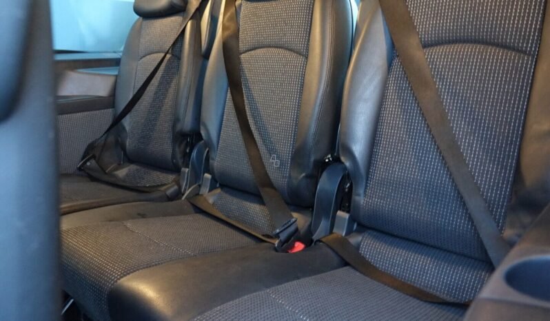 Mercedes-Benz Viano pilnas