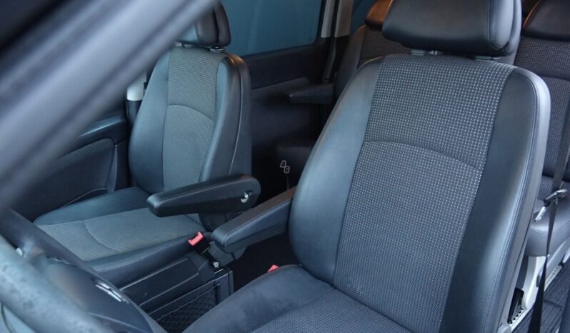 Mercedes-Benz Viano pilnas