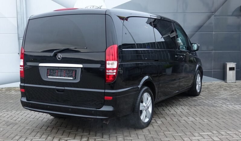 Mercedes-Benz Viano pilnas