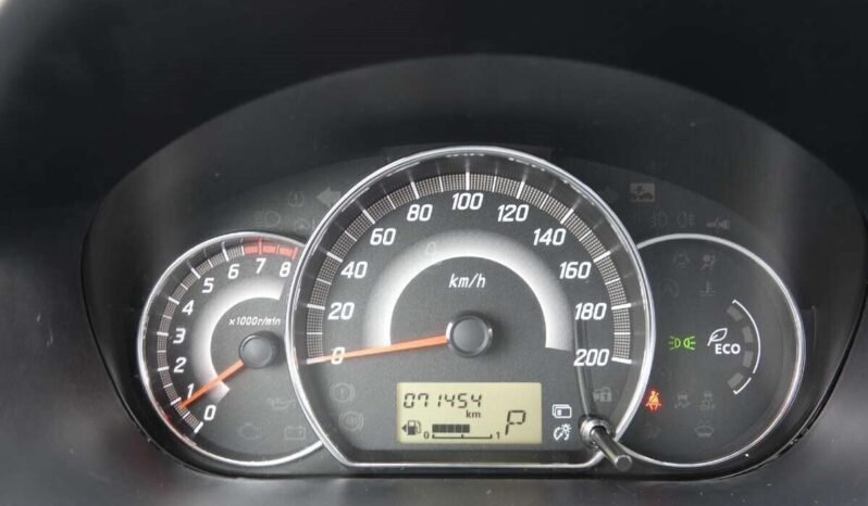 Mitsubishi Space Star pilnas