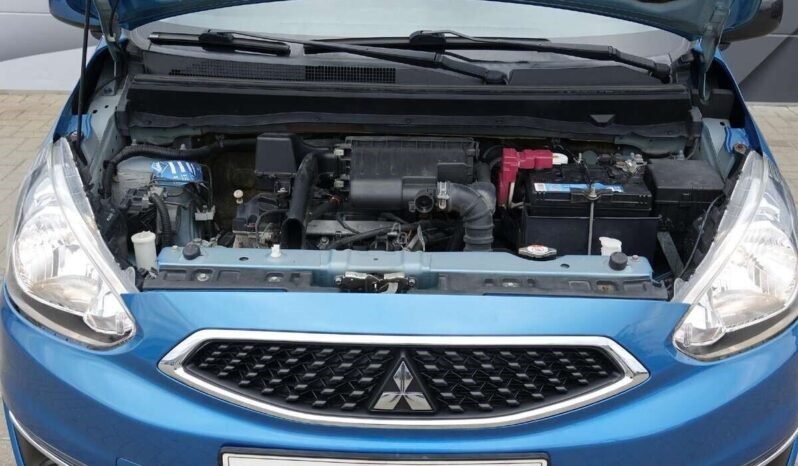 Mitsubishi Space Star pilnas