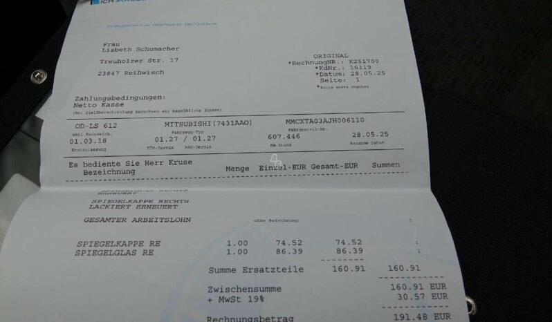 Mitsubishi Space Star pilnas