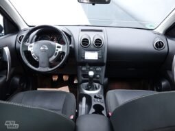 Nissan Qashqai pilnas