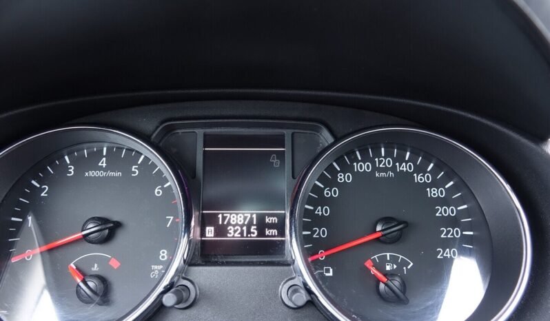 Nissan Qashqai pilnas