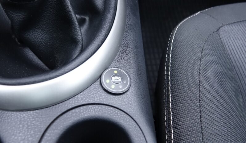 Nissan Qashqai pilnas