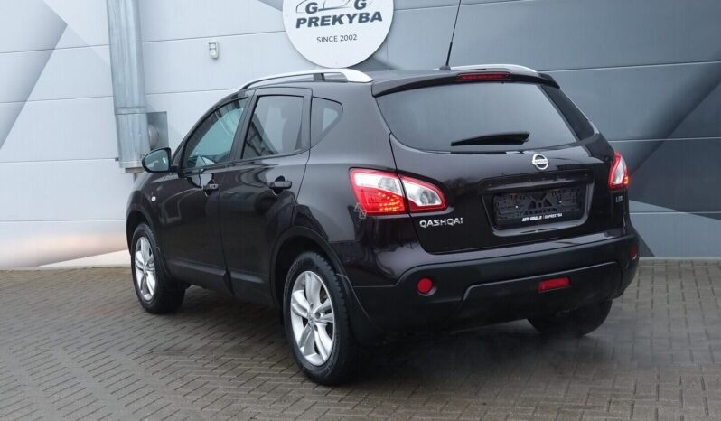 Nissan Qashqai pilnas