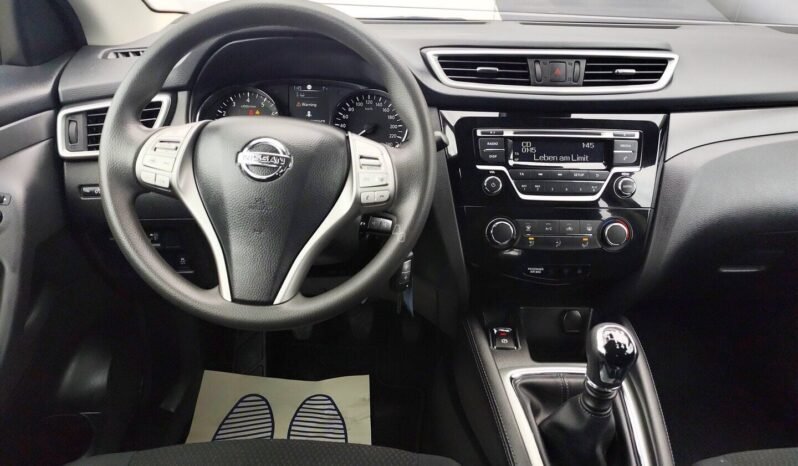 Nissan Qashqai pilnas