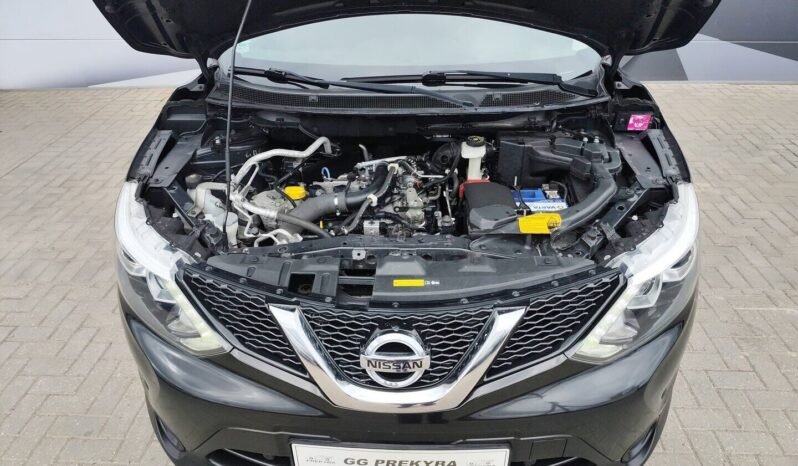 Nissan Qashqai pilnas