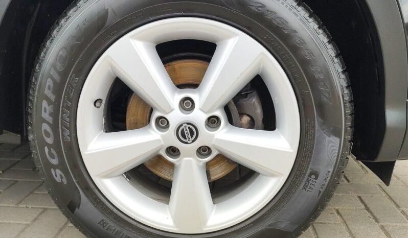 Nissan Qashqai pilnas