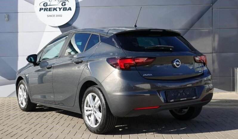 Opel Astra pilnas