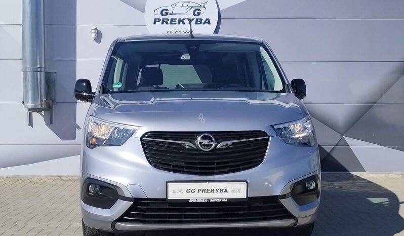 Opel Combo pilnas