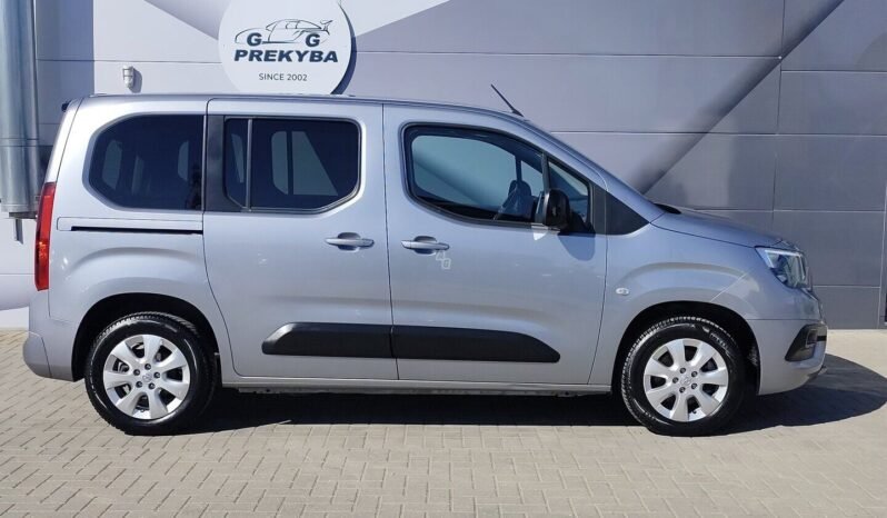 Opel Combo pilnas