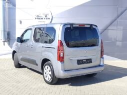 Opel Combo pilnas