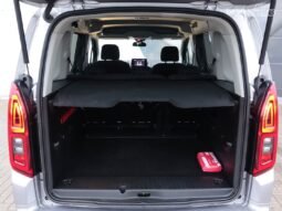 Opel Combo pilnas