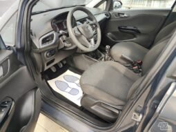 Opel Corsa pilnas