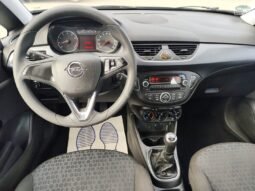 Opel Corsa pilnas