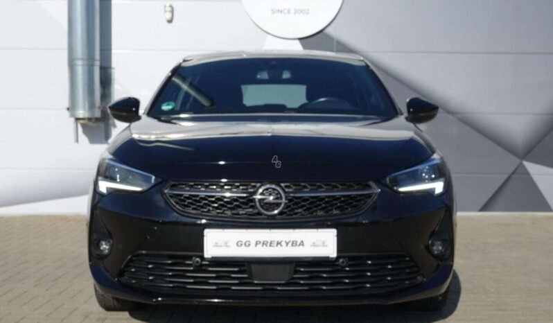 Opel Corsa pilnas
