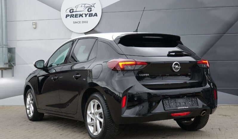 Opel Corsa pilnas