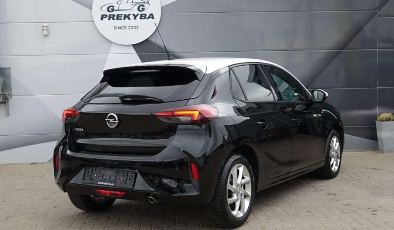 Opel Corsa pilnas