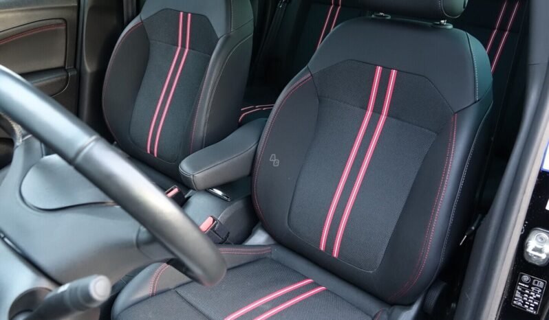 Opel CROSSLAND pilnas