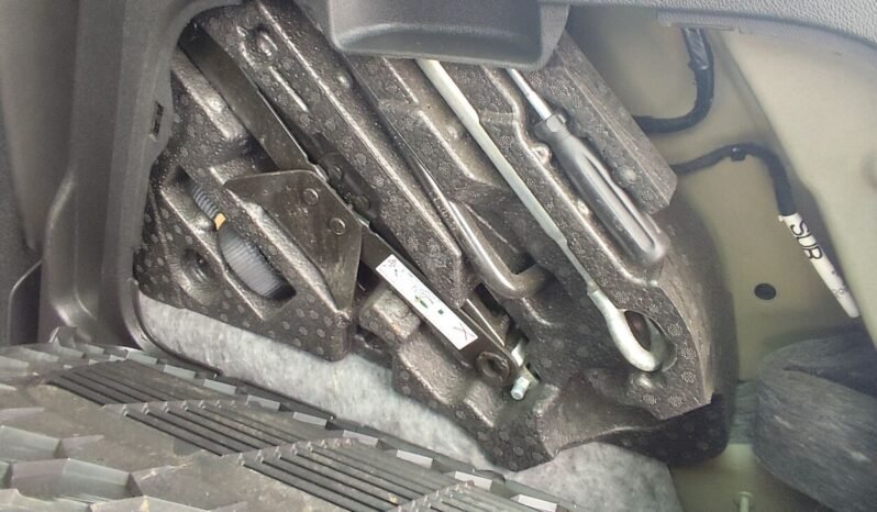 Opel Crossland X pilnas