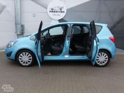 Opel Meriva pilnas