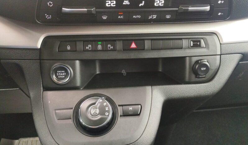 Opel Zafira Life pilnas