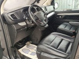 Opel Zafira Life pilnas