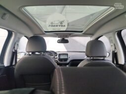Peugeot 2008 pilnas