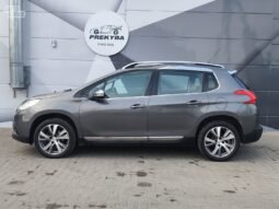 Peugeot 2008 pilnas