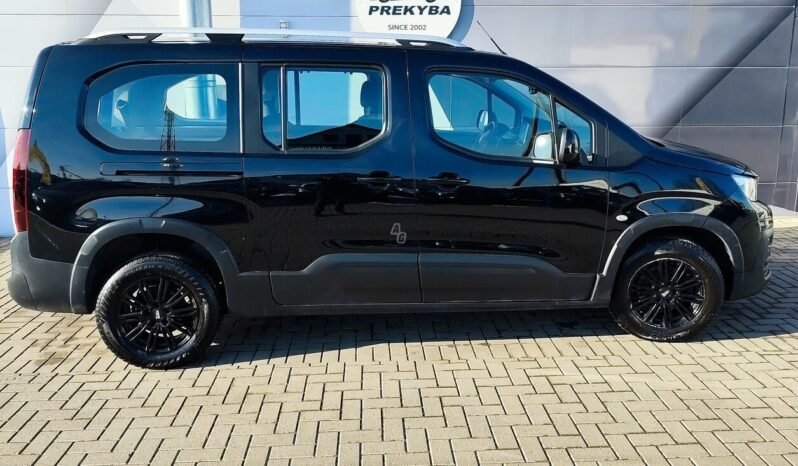 Peugeot Rifter pilnas