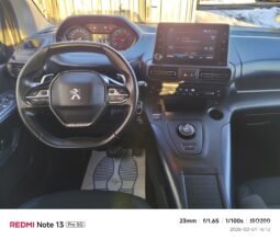 Peugeot Rifter pilnas