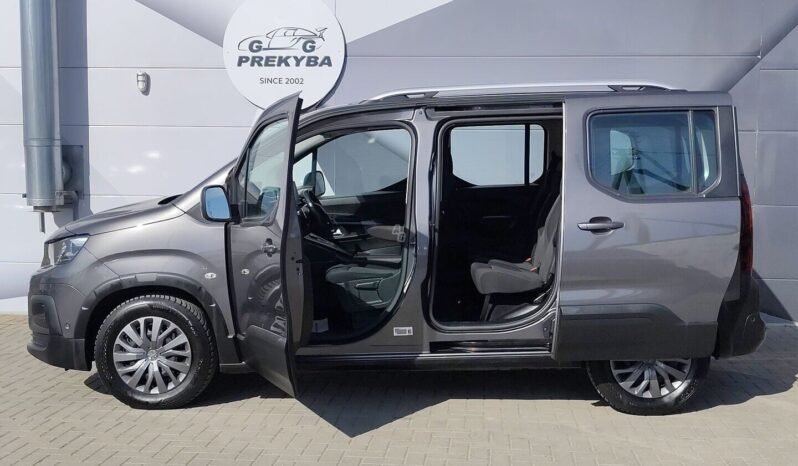 Peugeot Rifter pilnas