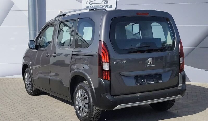 Peugeot Rifter pilnas