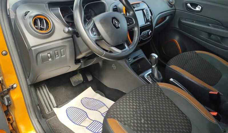 Renault Captur pilnas