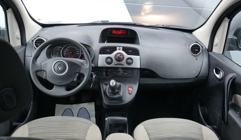 Renault Kangoo pilnas