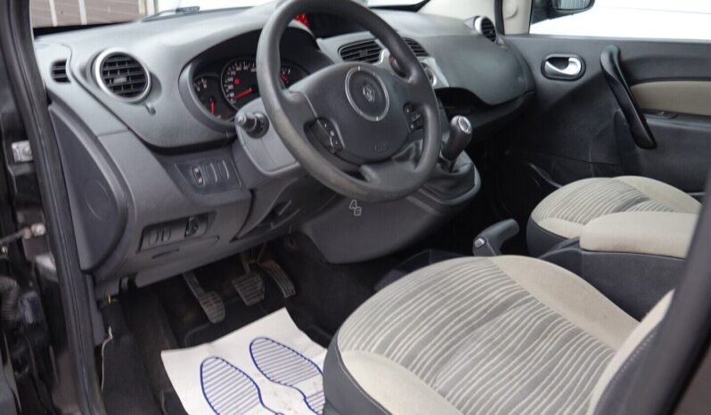 Renault Kangoo pilnas