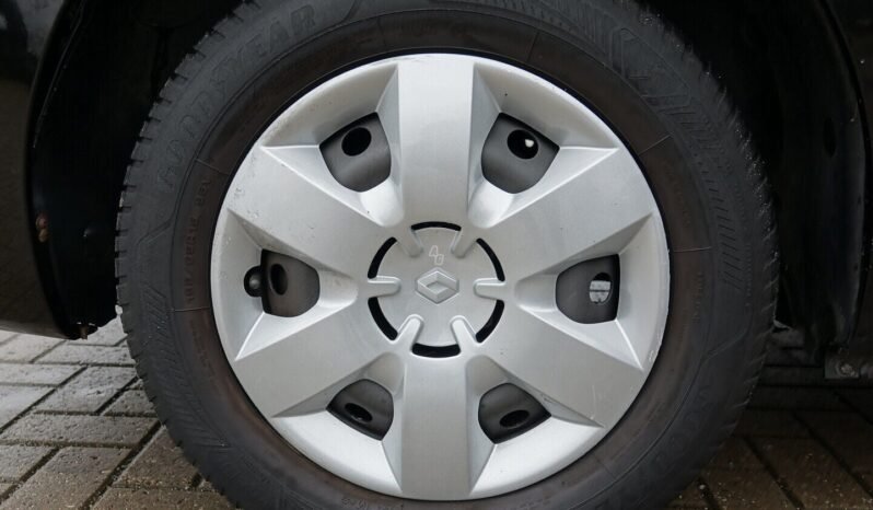 Renault Kangoo pilnas