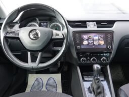 Skoda Octavia pilnas