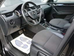 Skoda Octavia pilnas