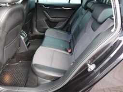 Skoda Octavia pilnas