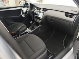 Skoda Octavia pilnas