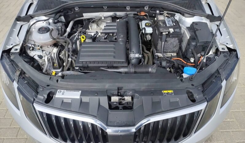 Skoda Octavia pilnas